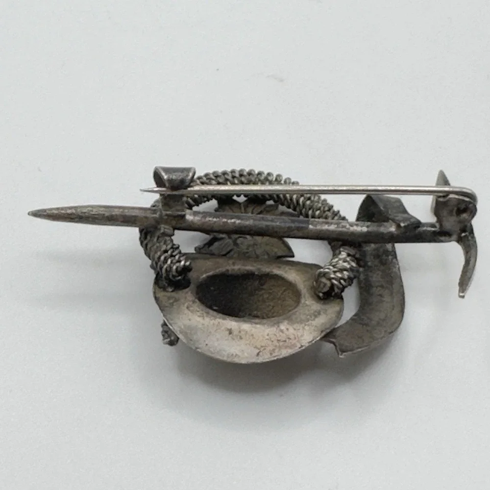Vintage Innsbruck Austria Souvenir Brooch Edelweiss Hat Alpine Silver Tone 60s